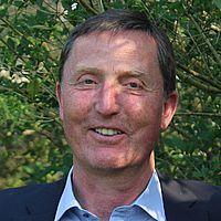 Dr. Wolfgang Henninger